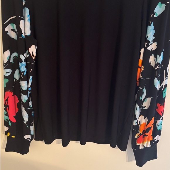 Joseph Ribkoff long sleeved top with floral sleeves size 10 - Picture 4 of 6